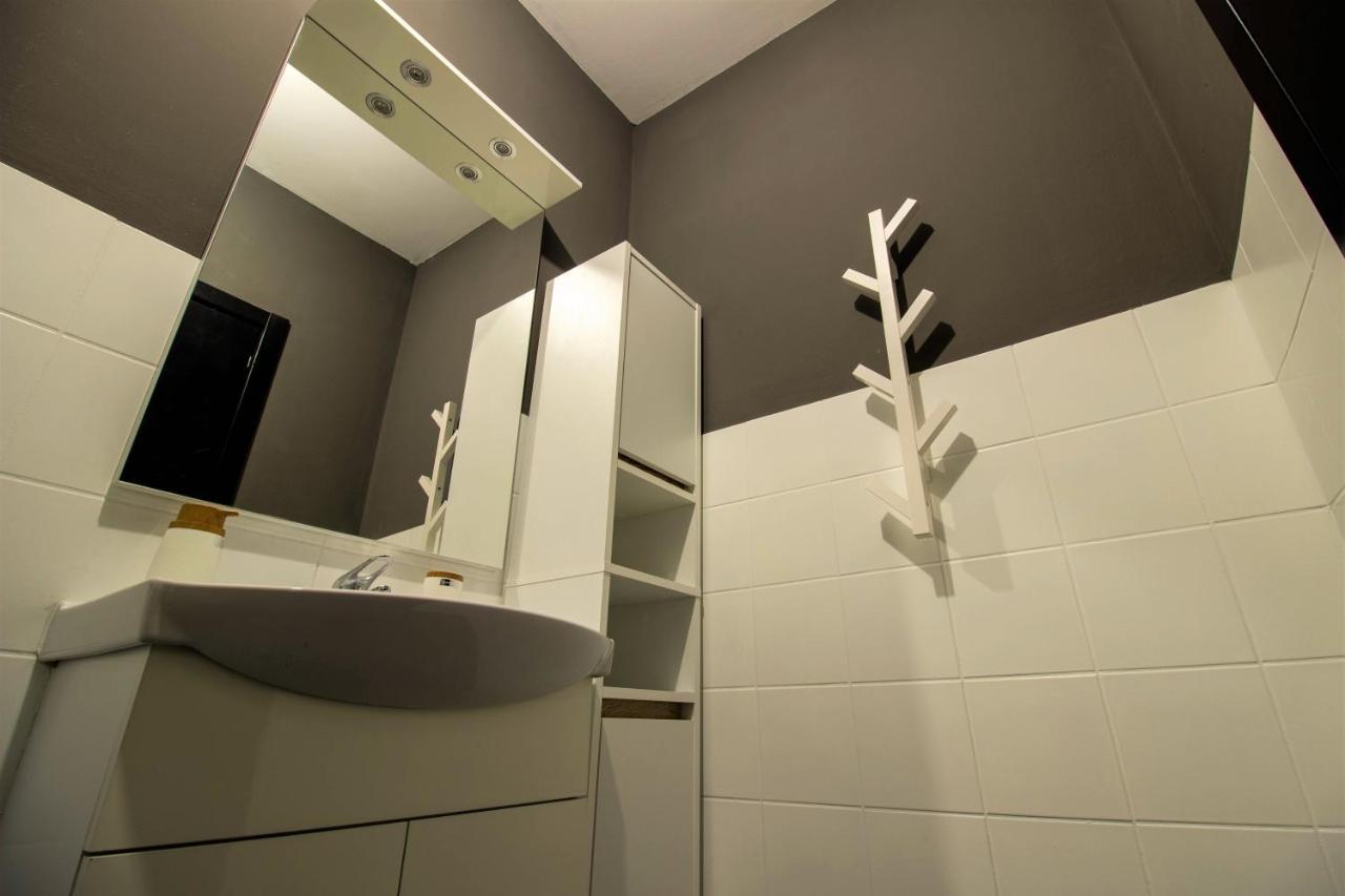 Modern Oasis Apartment Split Private Parking Esterno foto