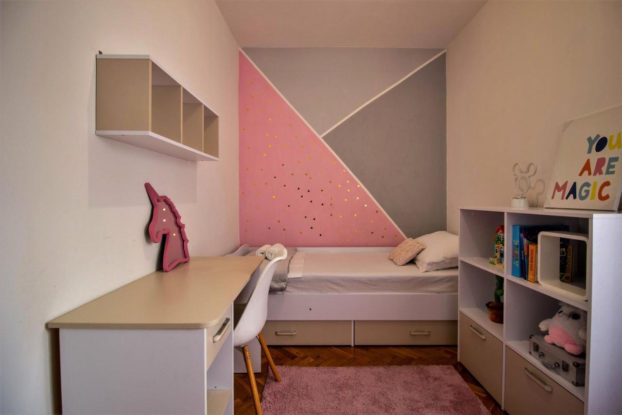 Modern Oasis Apartment Split Private Parking Esterno foto