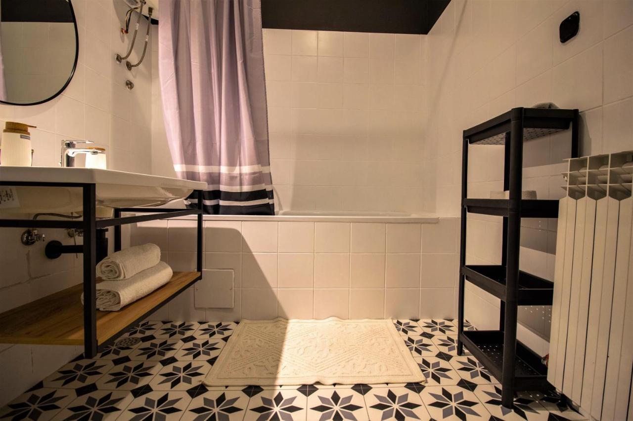 Modern Oasis Apartment Split Private Parking Esterno foto